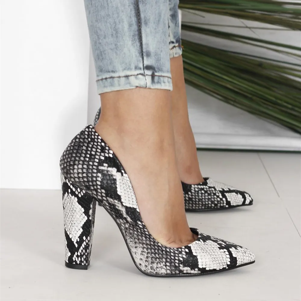 Gray Chunky Heel Snake Print Shoes MA-023