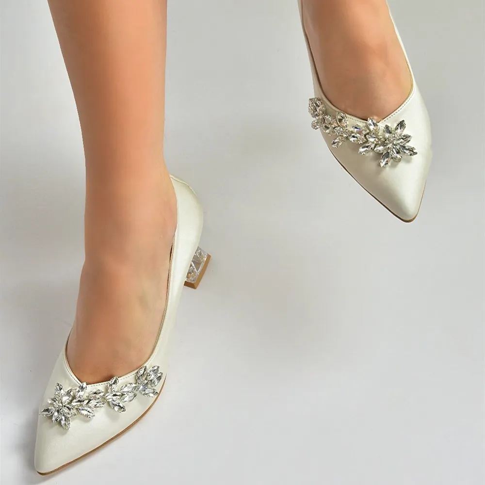 Pearl Low Heel Dress Shoes with Rhinestones