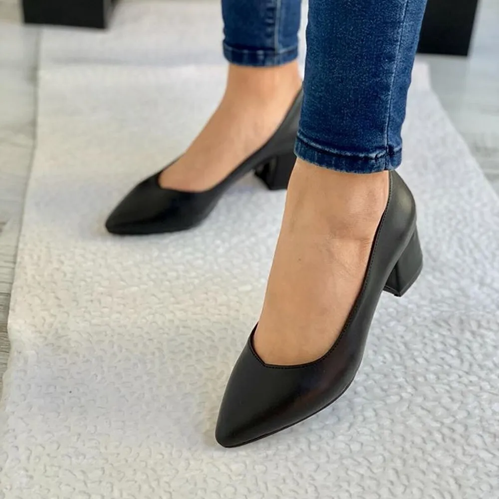 Black Block Heel Pumps for Women RA-162